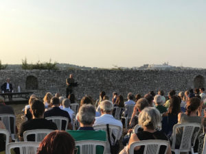 Sprazzi di bellezza, Giorgio Vallortigara - Lettura di Paolo Panaro
